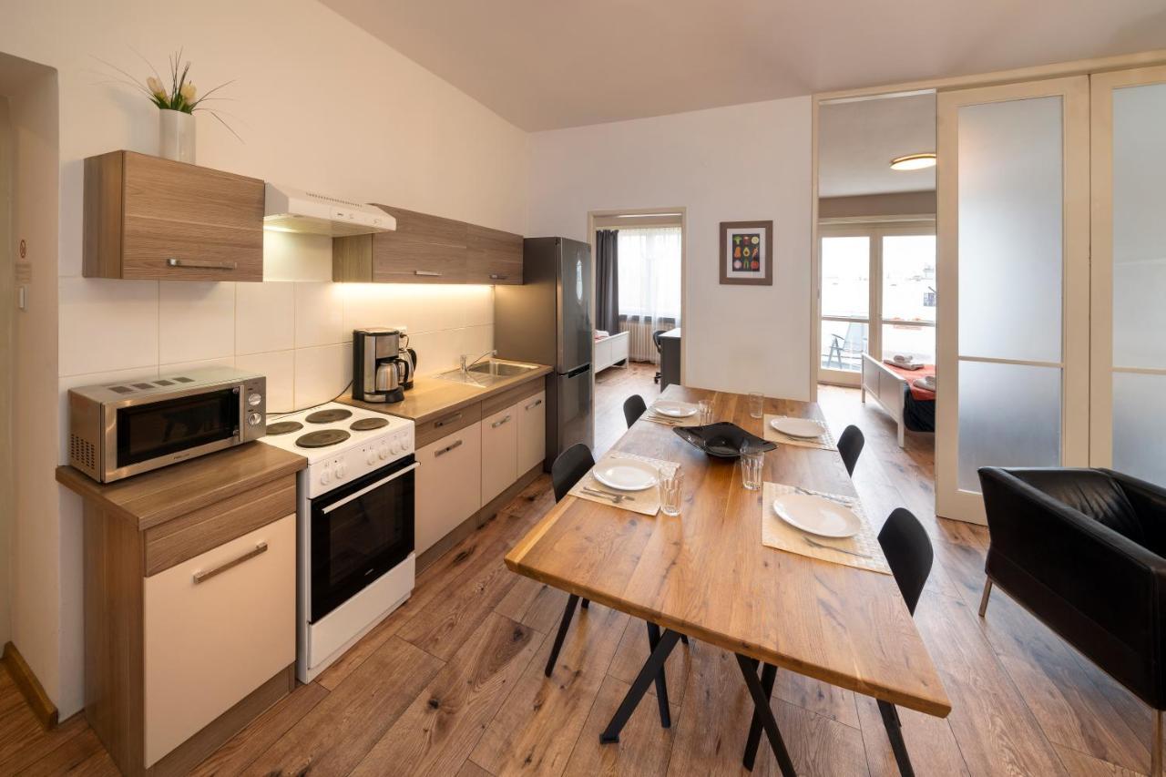 New Town - Apple Apartments Prague Exterior photo